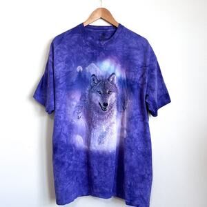 The Mountain Northern Lights Wolves T-Shirt Size 2XL Purple Aurora Borealis Wolf